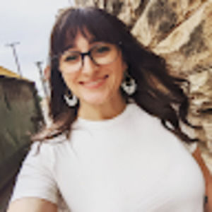 Meet your Posher, Liz